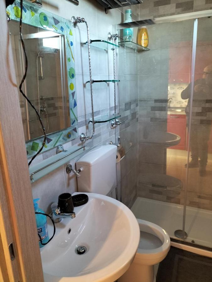 Dimora Di Don Kikkone Apartment Napoli Bagian luar foto